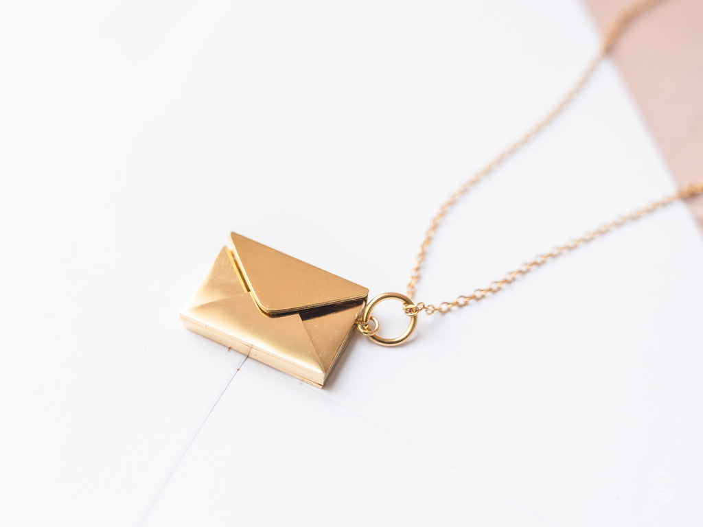 Message Necklace