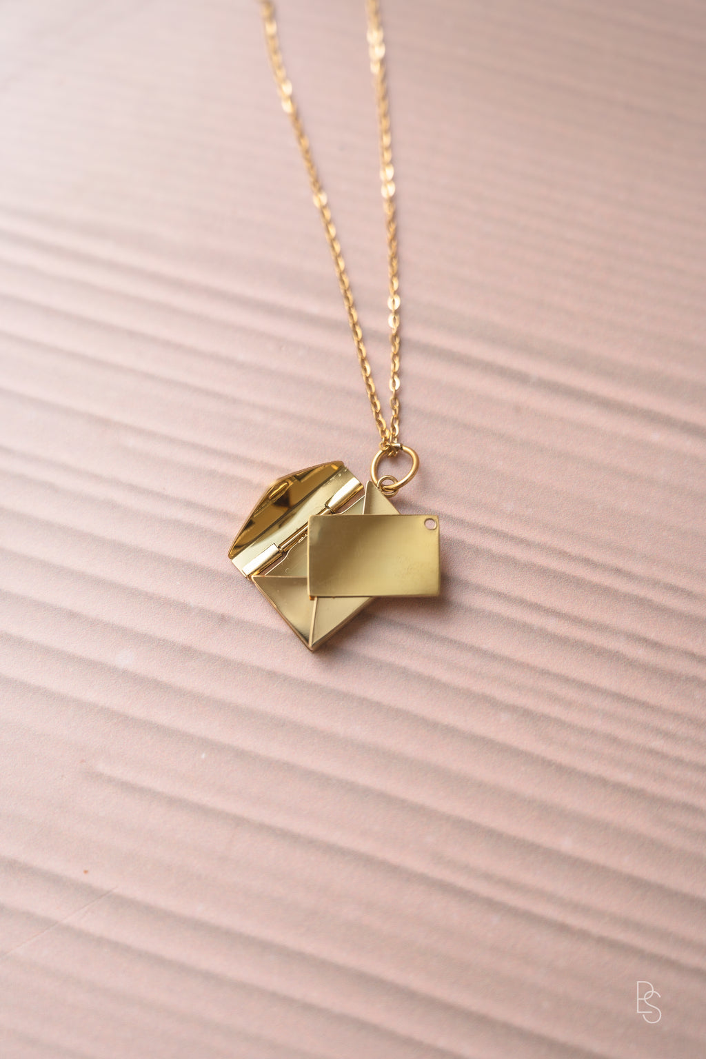 Message Necklace