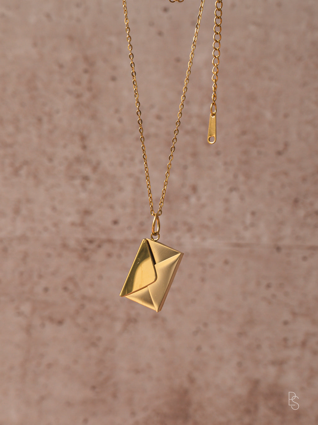 Message Necklace