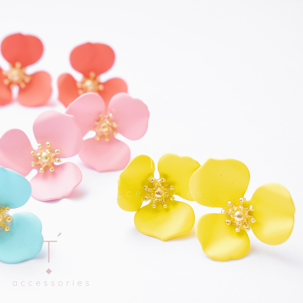 Montreal Earrings
