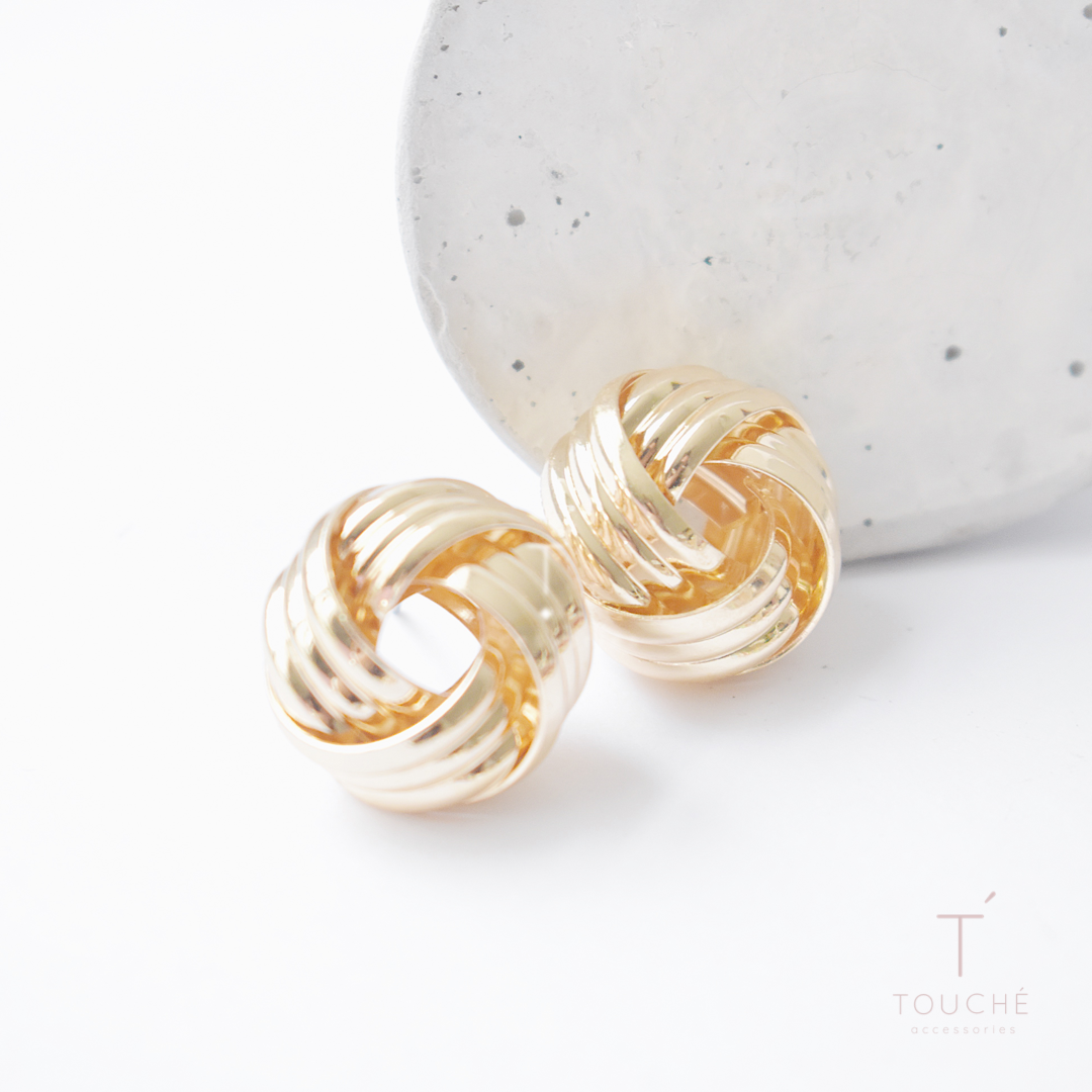 Sahiri Earrings