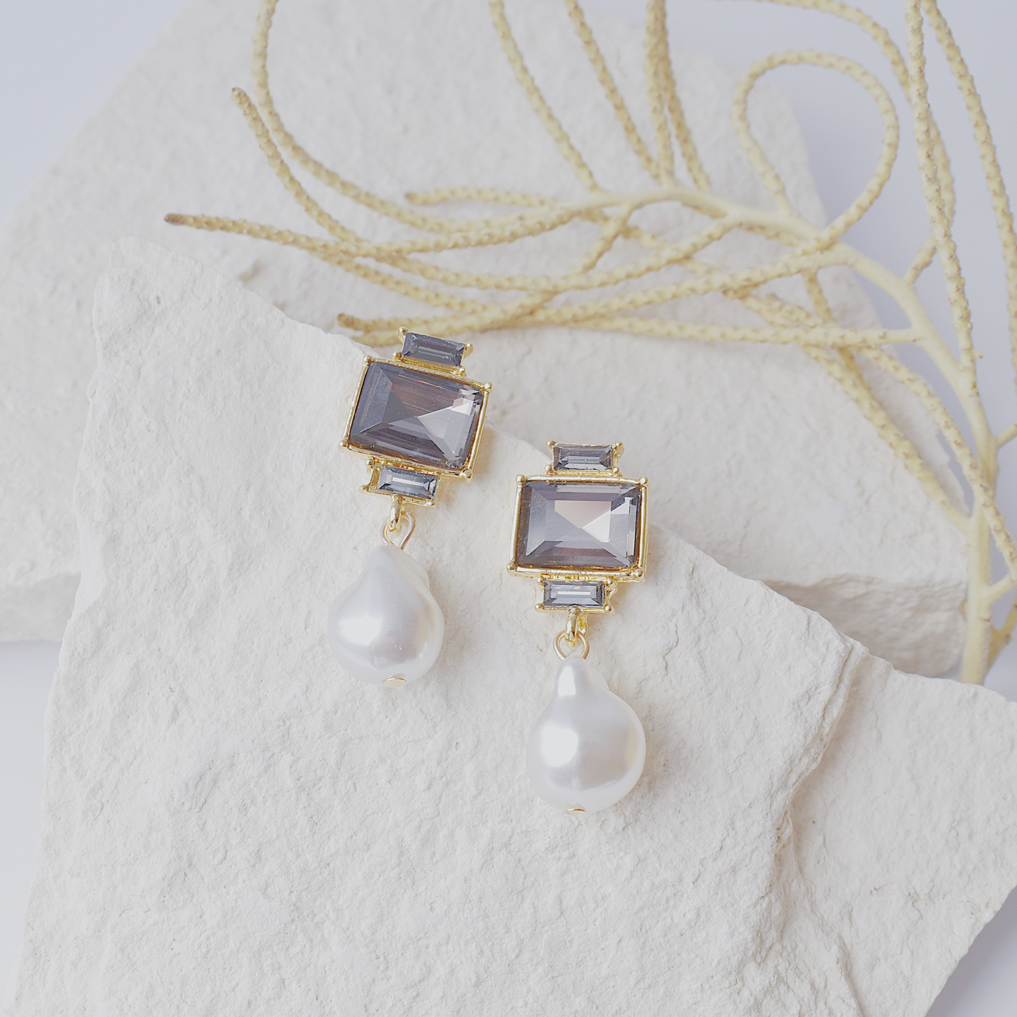 Vulcano Earrings