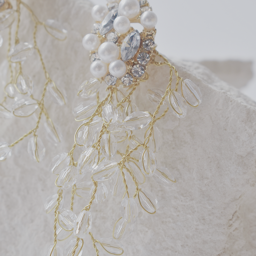 Vesta Earrings