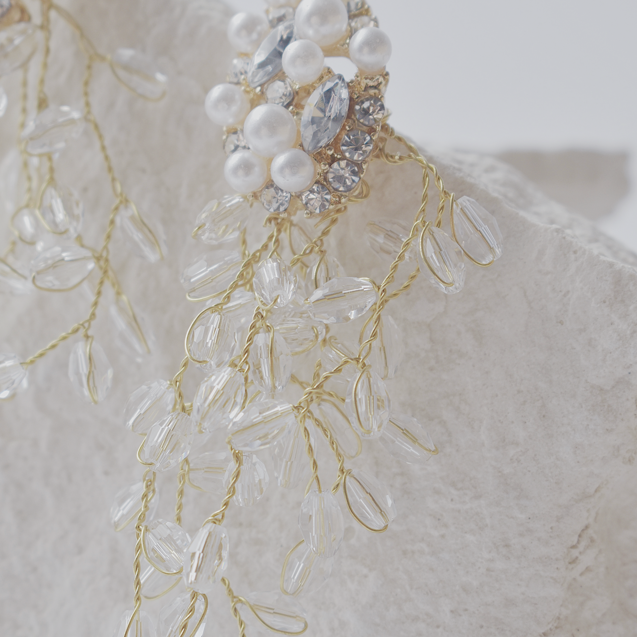 Vesta Earrings
