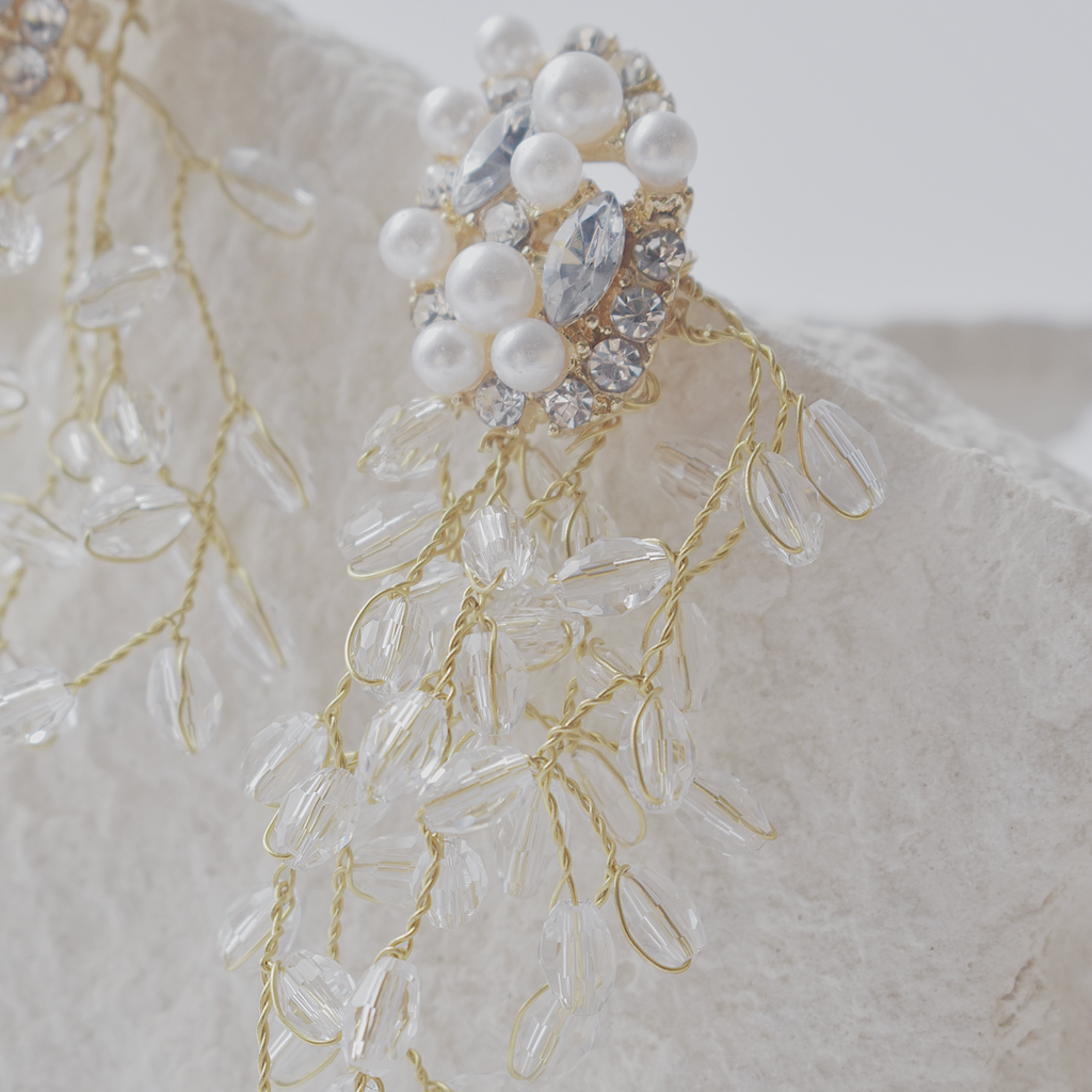 Vesta Earrings
