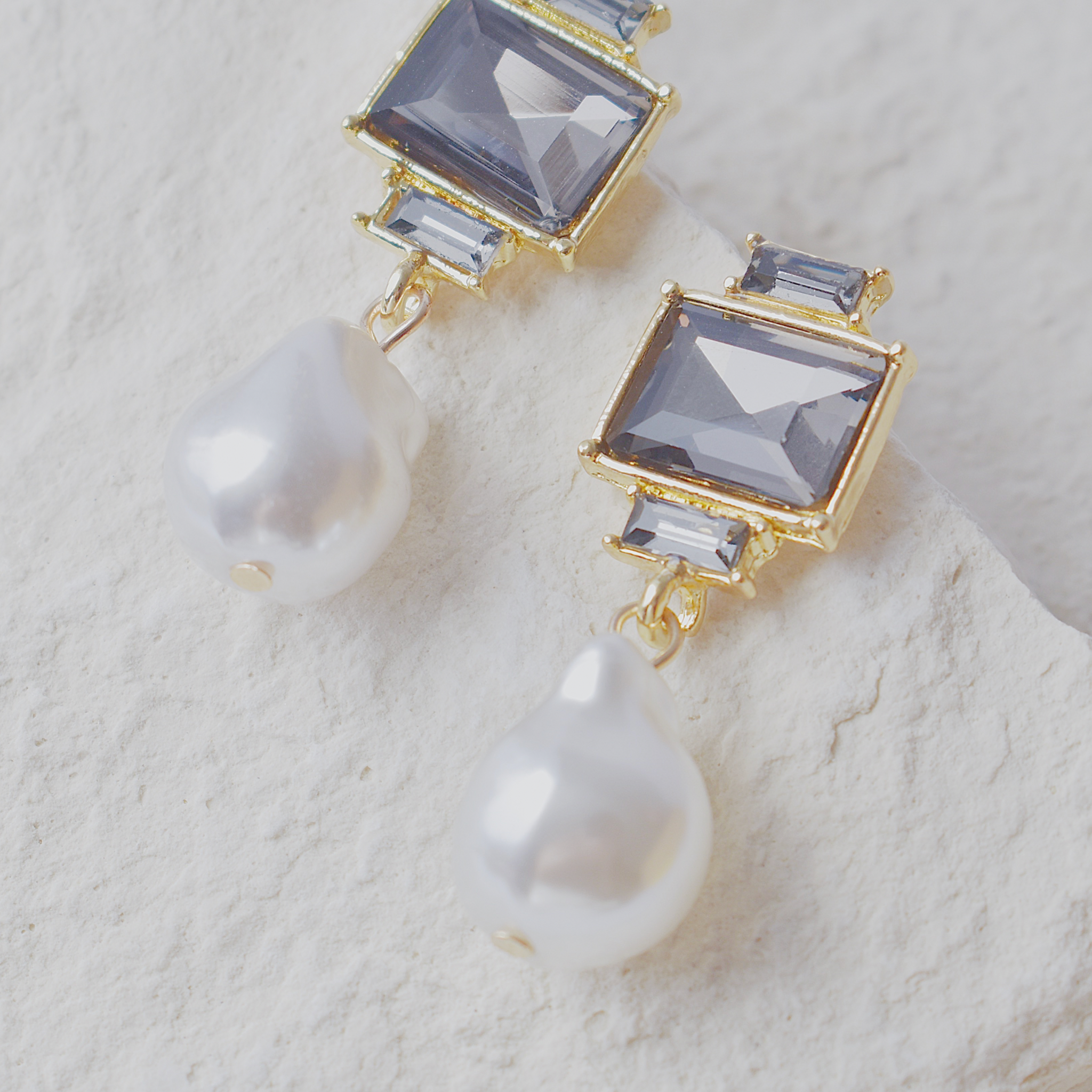 Vulcano Earrings